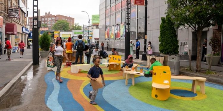 Car-Free ‘School Streets’ Could Boost Health, Safety for Ottawa Students