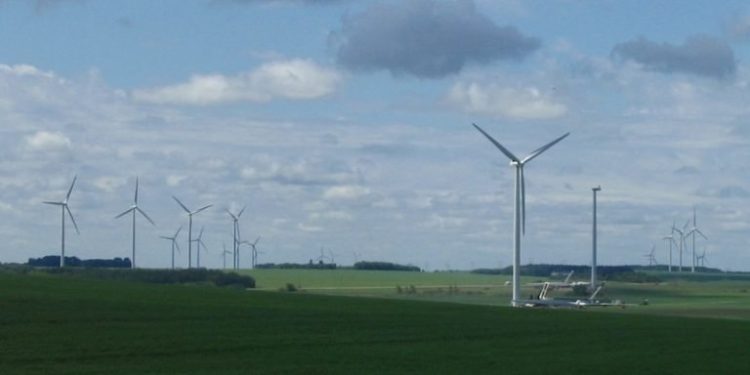 Manitoba Fires Hydro CEO, Looks to Public Power to Meet Looming Shortfall