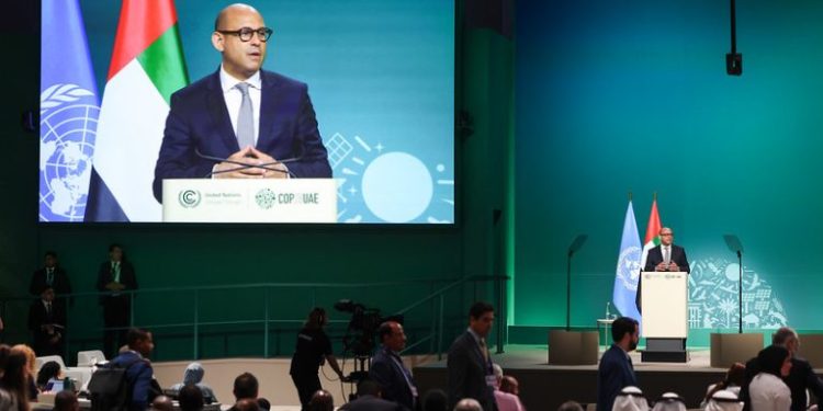 Just 2 Years to ‘Save the World’ as UN Climate Secretary Urges New Deal on International Finance