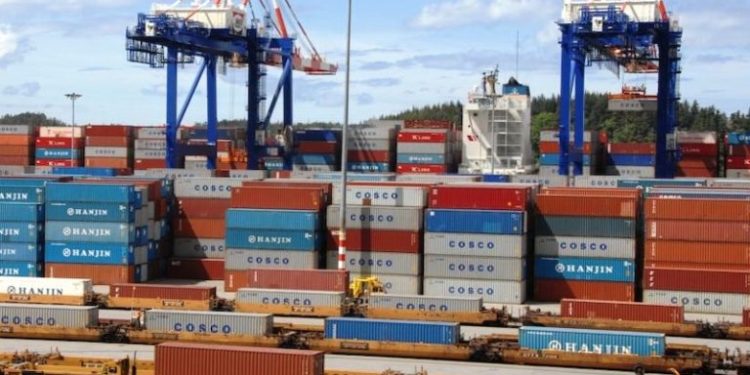 Chinese Shipper Launches All-Electric Container Vessel with 50MWh Battery