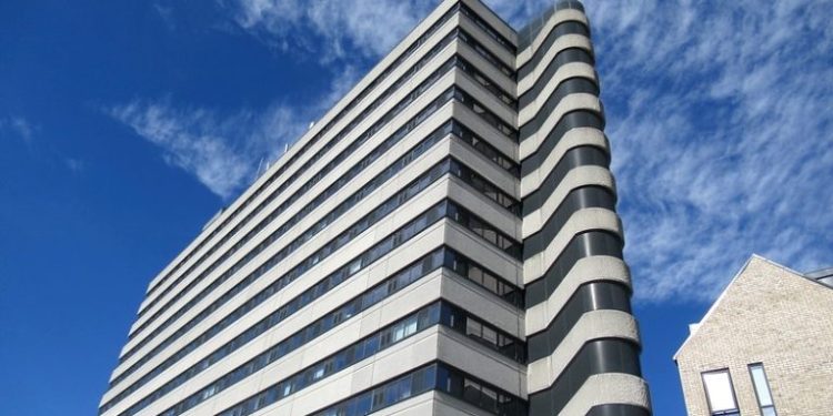Ottawa’s Office Conversions Aim to Tackle Housing and Climate, But Challenges Loom