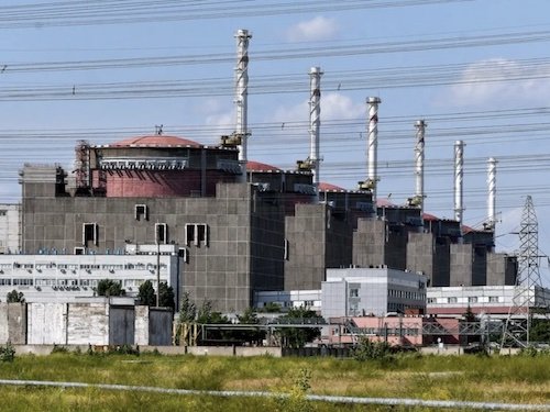Ukraine Seeks Green Energy Investment as Russia Bombards Infrastructure