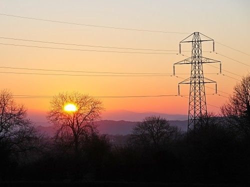 Regulator Eases Process for Connecting Renewables to U.S. Grid