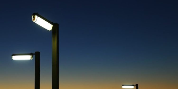 Curbside Charging Design Integrates EV Stations with Street Lights