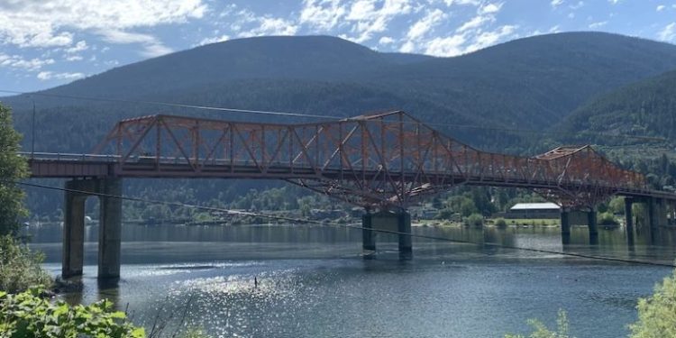 ‘Respect, Listening, Homemade Sourdough’ Deliver Support for Local Bike Trail