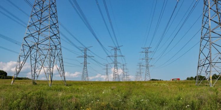 Faster Tax Credits, Flexible Regulation Could Trigger $1.4T in Non-Emitting Grid Investment, Council Says