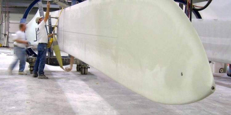 Shattered Turbine Blade at Vineyard Wind Was Manufactured in Gaspé, Quebec