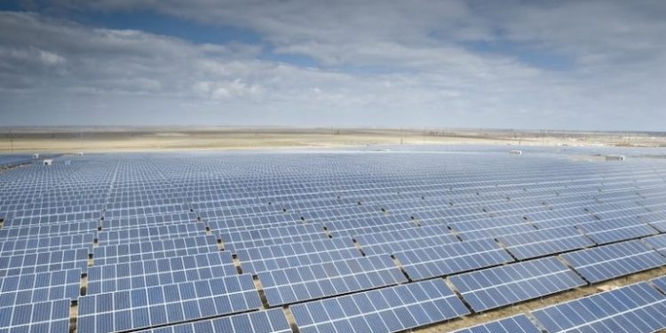 Wildfire Smoke, Hurricanes Affect Solar Panel Output