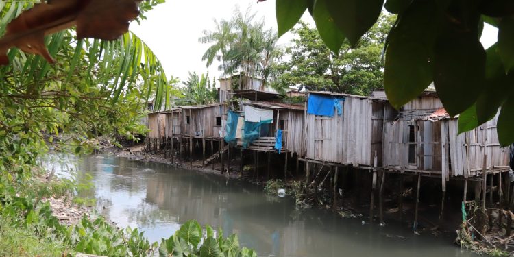 Belem, host of next year’s climate talks, is Amazonian city plagued with pollution and violence