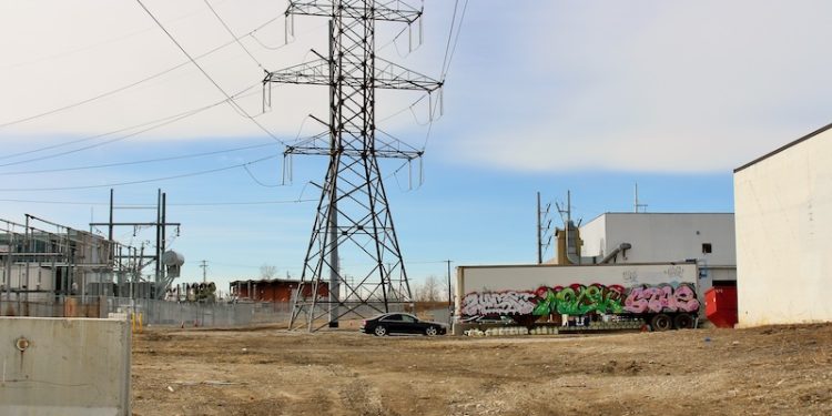 Power-Hungry Data Centre Force Rethink on Grid Planning