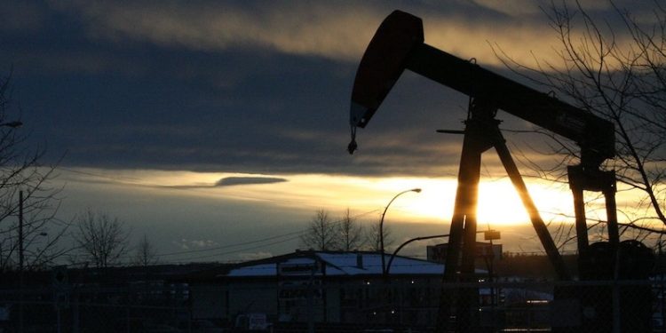Alberta Follows Familiar Playbook to Help Fossils Sidestep Well Cleanup Obligations