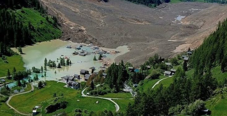 Glacier Collapse Tied to Warming Buries 90% of Swiss Village