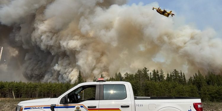 What Wildfire Emissions Mean for Canada’s Climate Progress