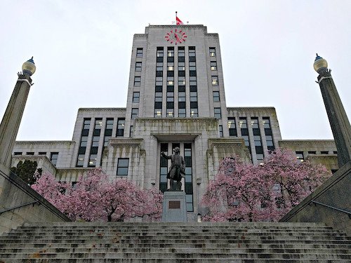 600 Vancouverites Pack City Hall as Cuts Threaten Planning, Sustainability Budget