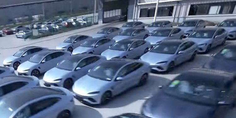 BREAKING: Canada and China Reduce EV, Canola Tariffs in ‘Breakthrough for Consumers’, ‘Very Good News’ for Farmers