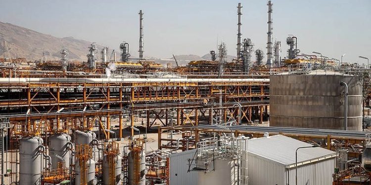 17 of World’s 20 Biggest Carbon Polluters Are State-Owned Fossil Companies