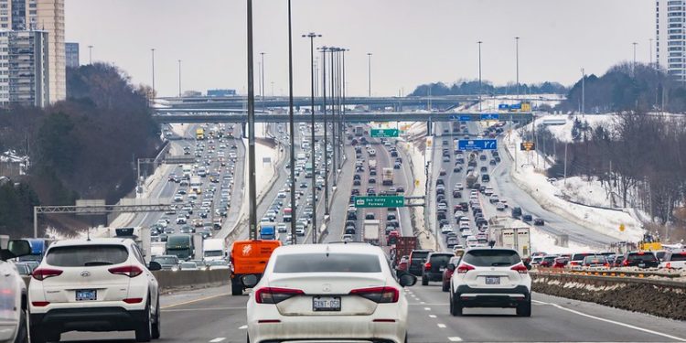 Feds Knew EV Rebates Were Running out Months Before Telling Public, Documents Suggest