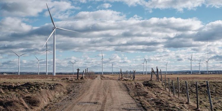 EverWind Lands $240M in Financing for N.S. Wind and Hydrogen Projects