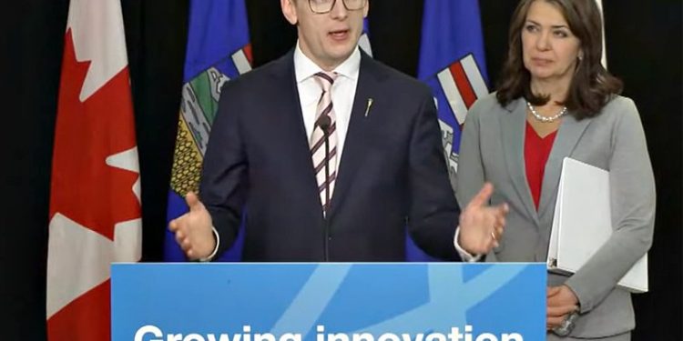 Pembina Traces Impact of Renewables Moratorium After Alberta Cabinet Minister Attacks