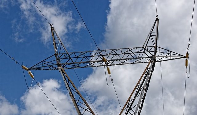 Ottawa Invests $100M in Grid Upgrades for Western Canada Mining