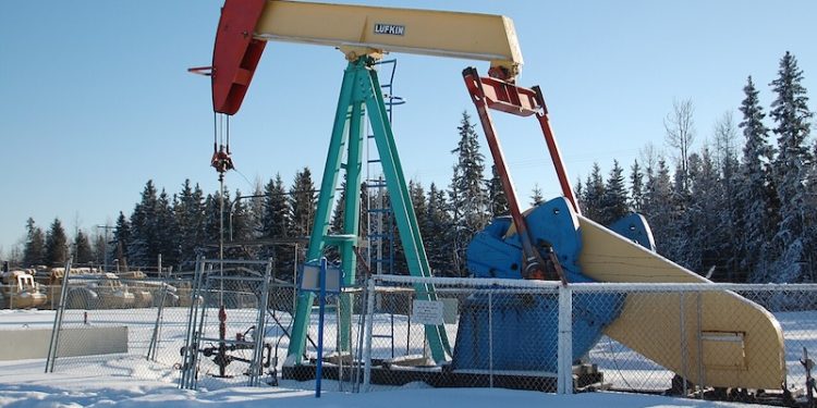 New Fossil Subsidies, $6B for Skilled Trades, $13B for Climate Finance as Feds Release Spring Economic Statement
