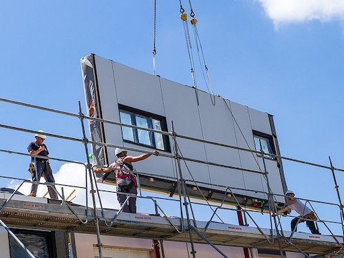 Make Energy Efficiency a Nation-Building Priority During This Term of Government, Analyst Urges Ottawa