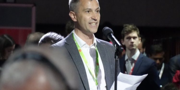 Liberal Party Convention Declares Energy Efficiency a Nation-Building Project