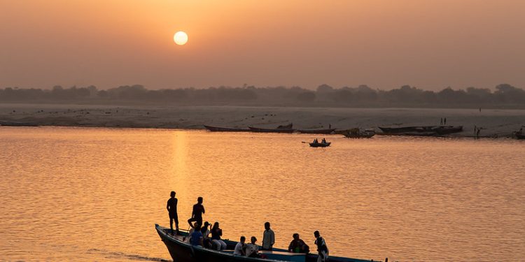 Scientists Find Climate Change Is Reducing Oxygen in Rivers Worldwide