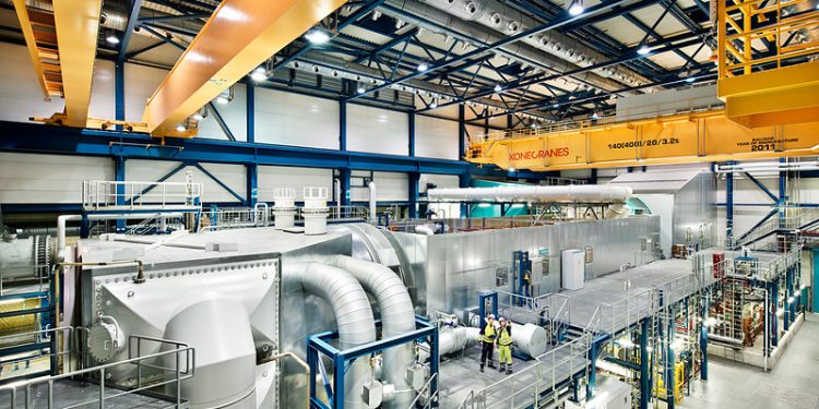 Gas Plants ‘Aren’t Competitive’ After Ontario’s Big Battery Buy: Advocate