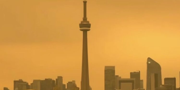 U.S. Lawmakers Threaten Sanctions, Annexation as Winds Carry Canadian Wildfire Smoke South