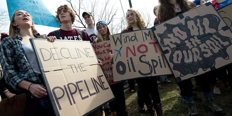 Controversial $2B Montana Pipeline Hits a Speed Bump