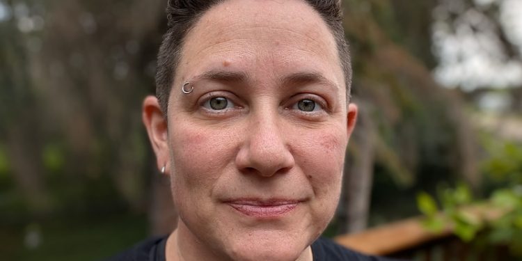 Alberta Woman Maps Out the Facts About Power-Hungry Data Centres